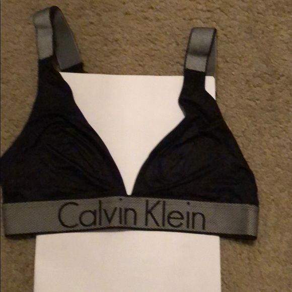Calvin Klein Bra - Picture 3 of 3